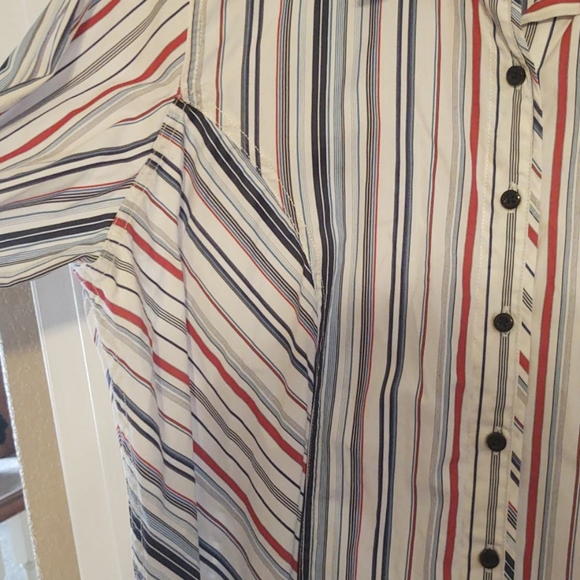 Classy striped button down - Picture 3 of 4